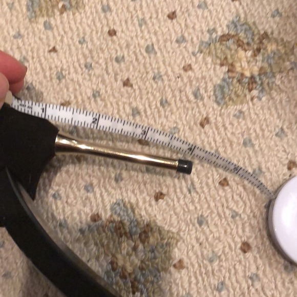 Heels - Picture 4 of 4